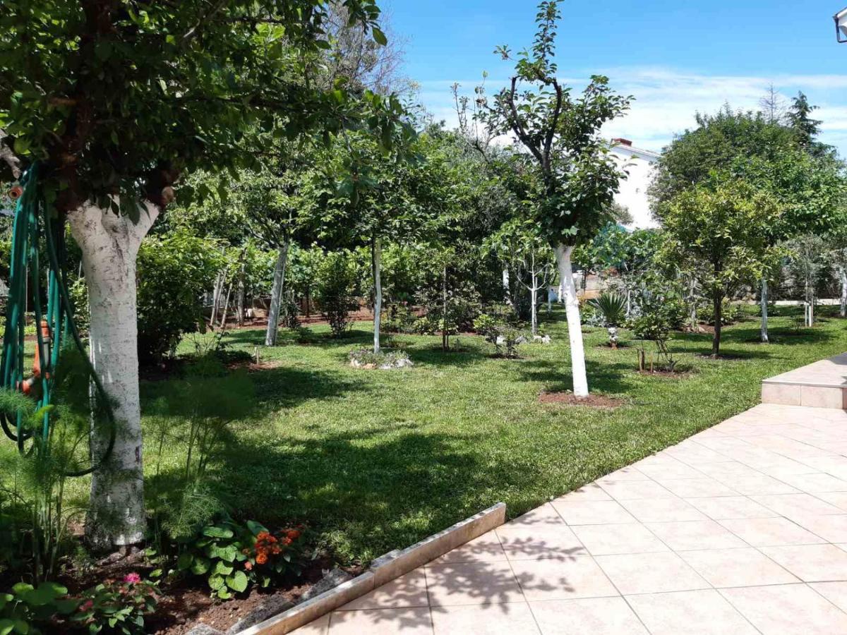 Apartments Klic Malinska Exterior foto