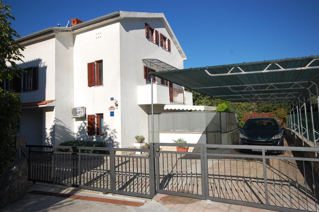 Apartments Klic Malinska Exterior foto